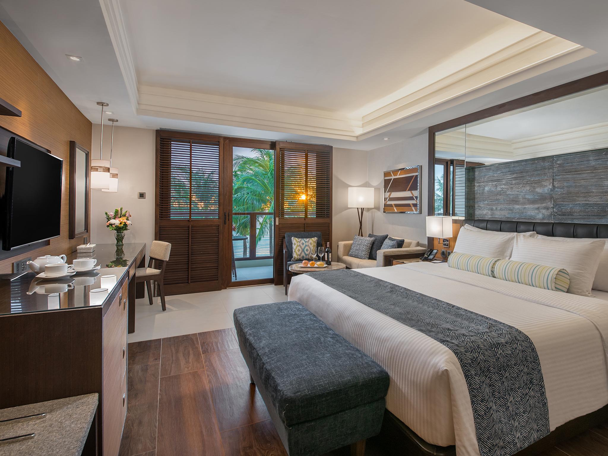 Henann Prime Beach Resort Balabag  Esterno foto Deluxe Room